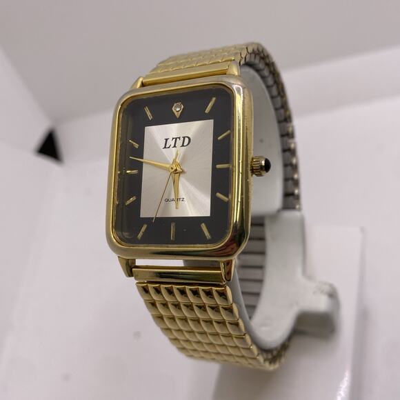Vintage Mens LTD gold Stretch Watch New Battery main image 4